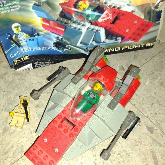 Like new Lego Star Wars, A Wing Fighter, retired, w original box & instructions - Picture 2 of 9